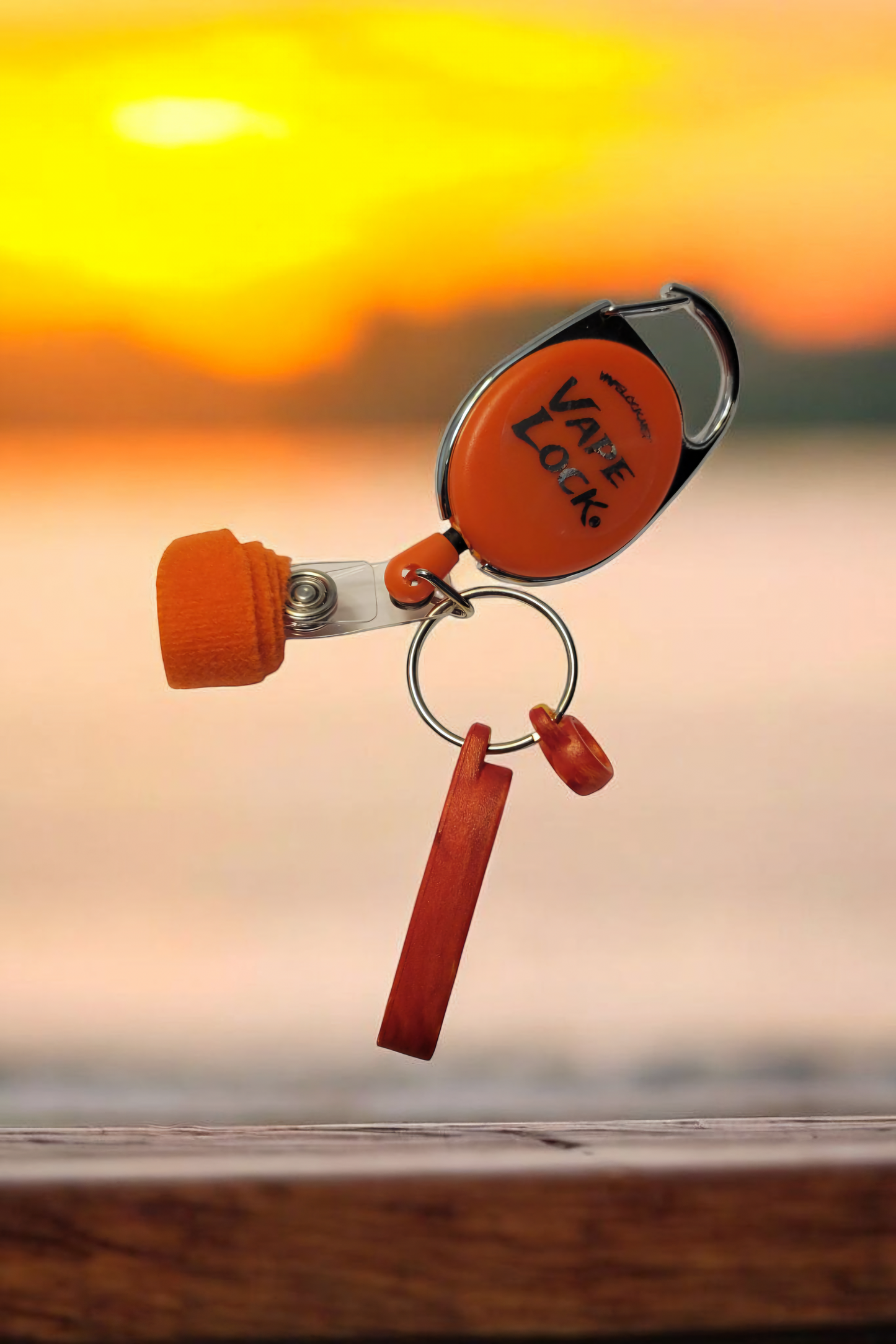Vapelock Patent Pending Retracting Vape Clip